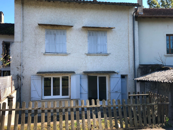 Offres de location Maison Cazères 31220