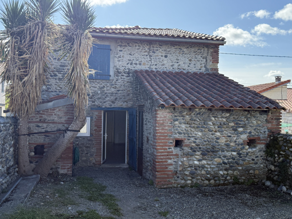 Offres de location Maison Cazères 31220