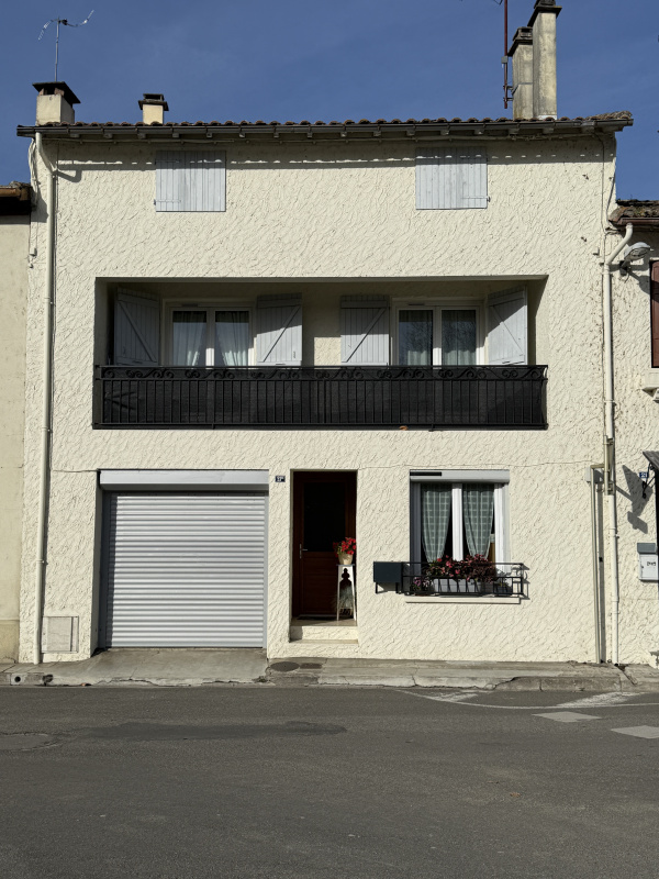 Offres de location Maison Cazères 31220